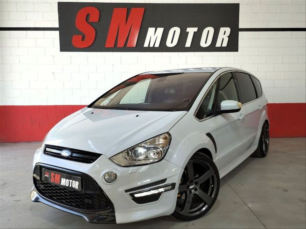 FORD SMAX