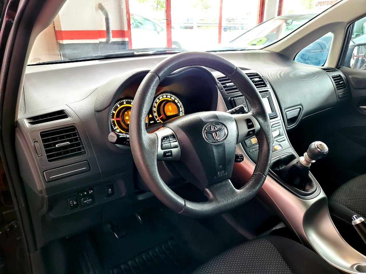 bg