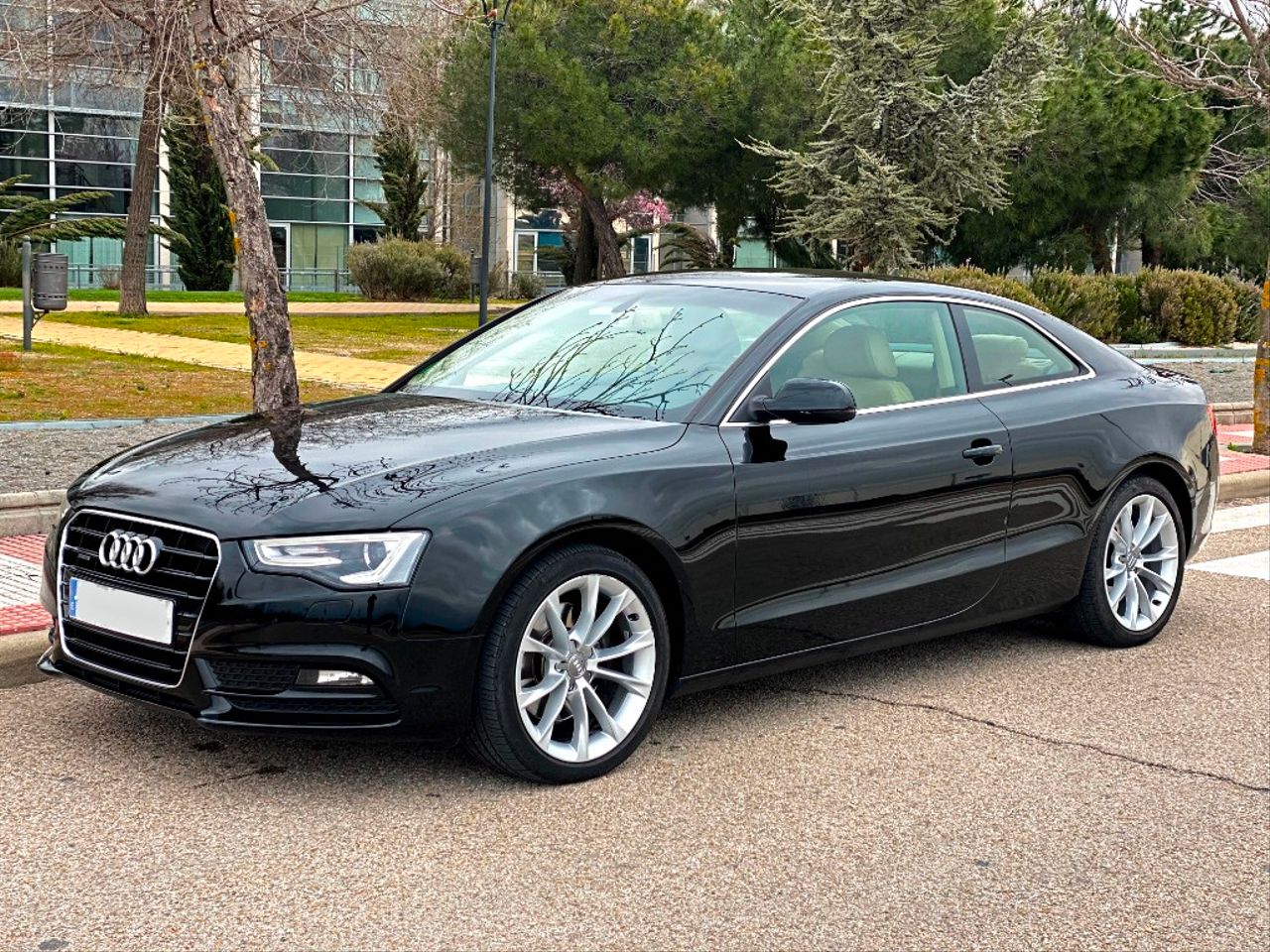 AUDI A564270637270914122