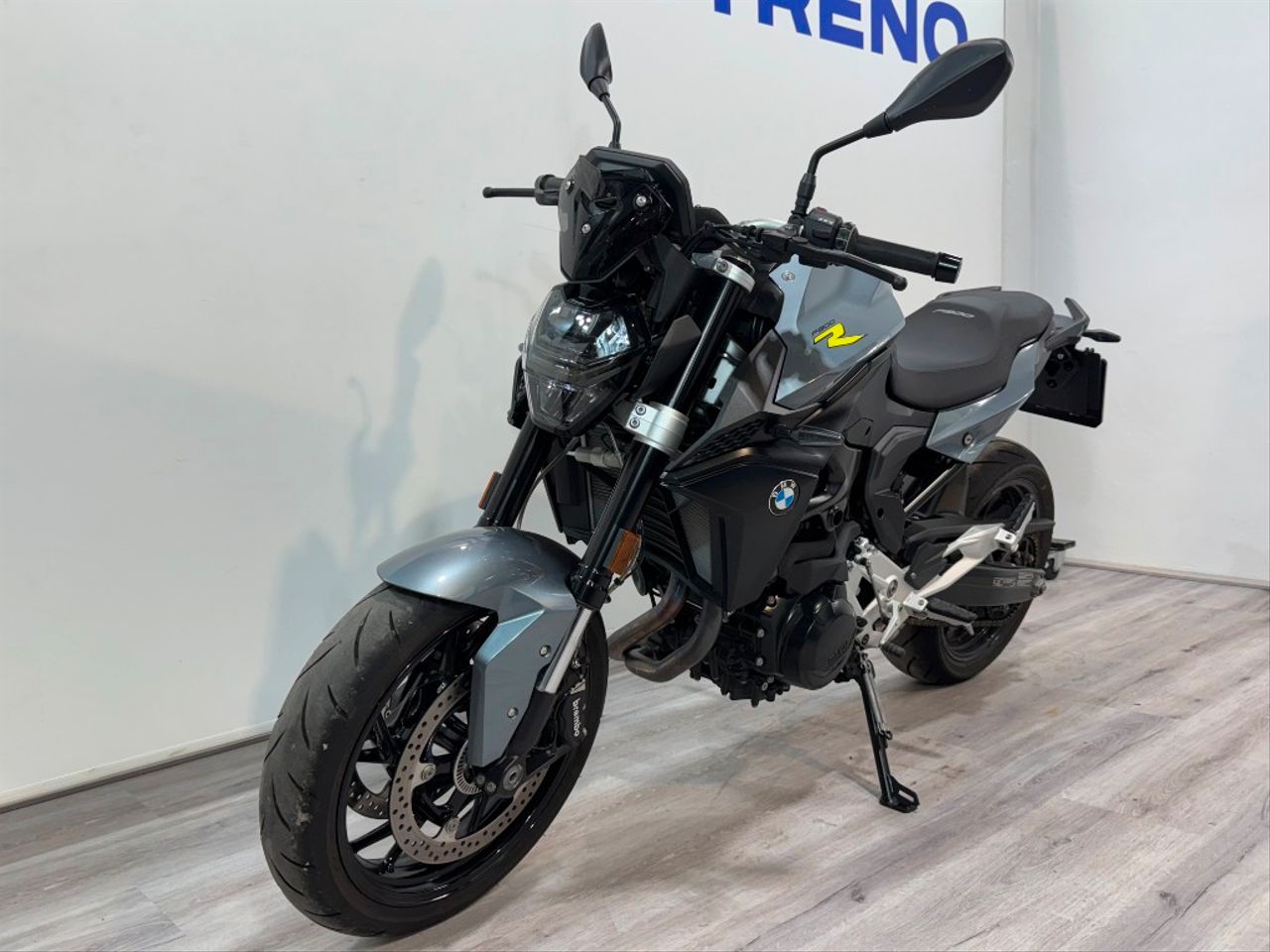 Ver moto BMW F 900 R