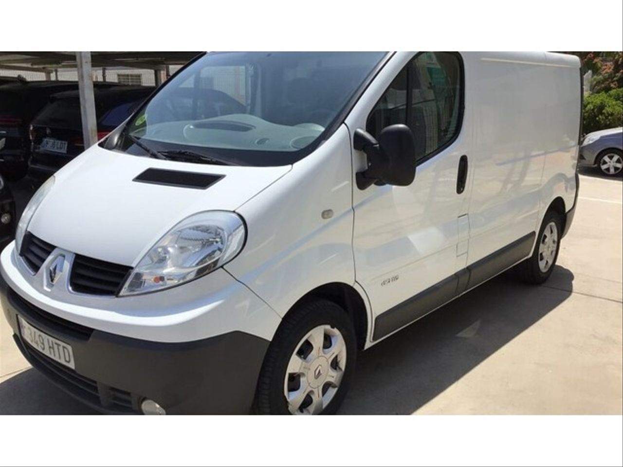 RENAULT Trafic