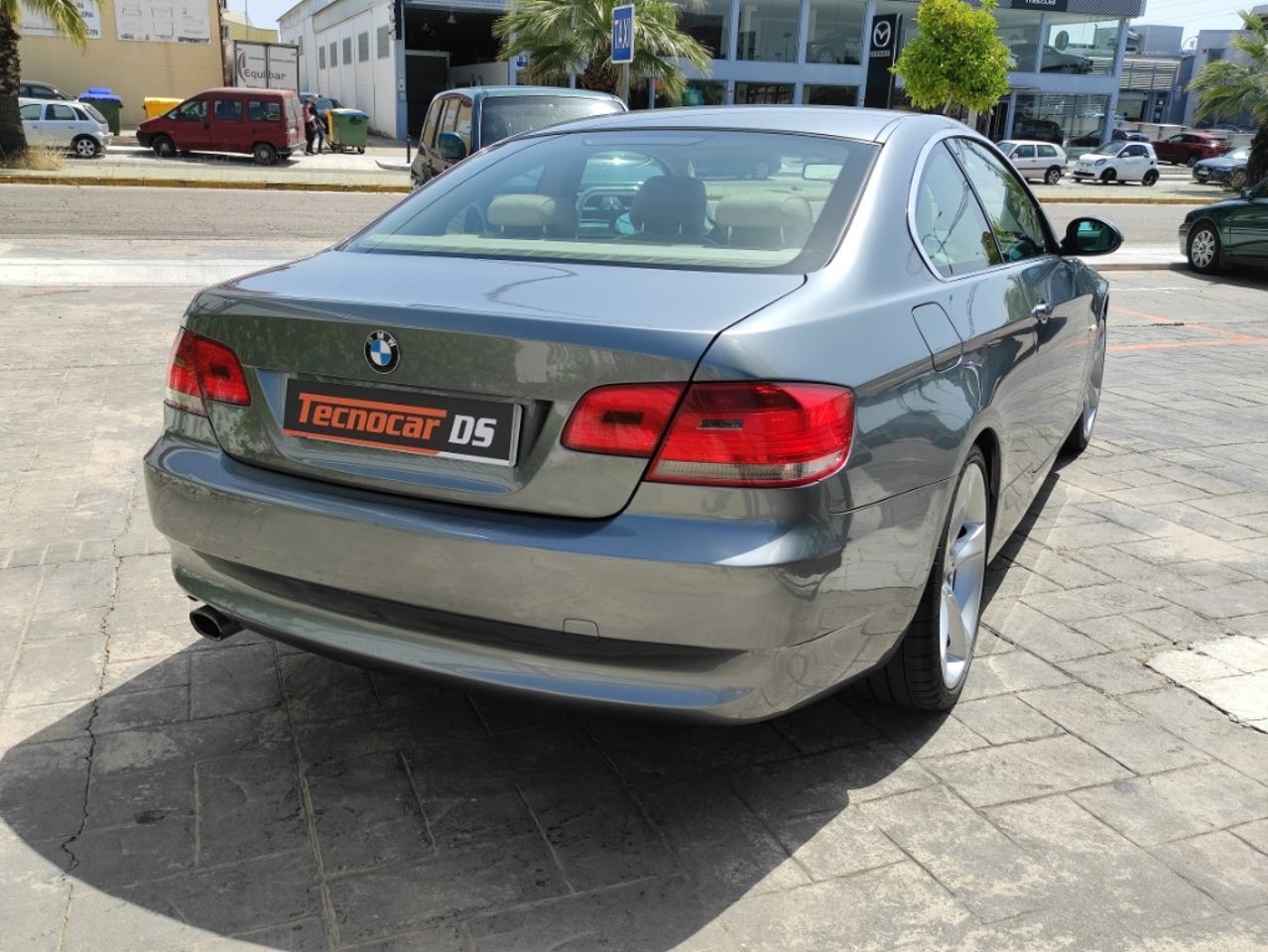 bg