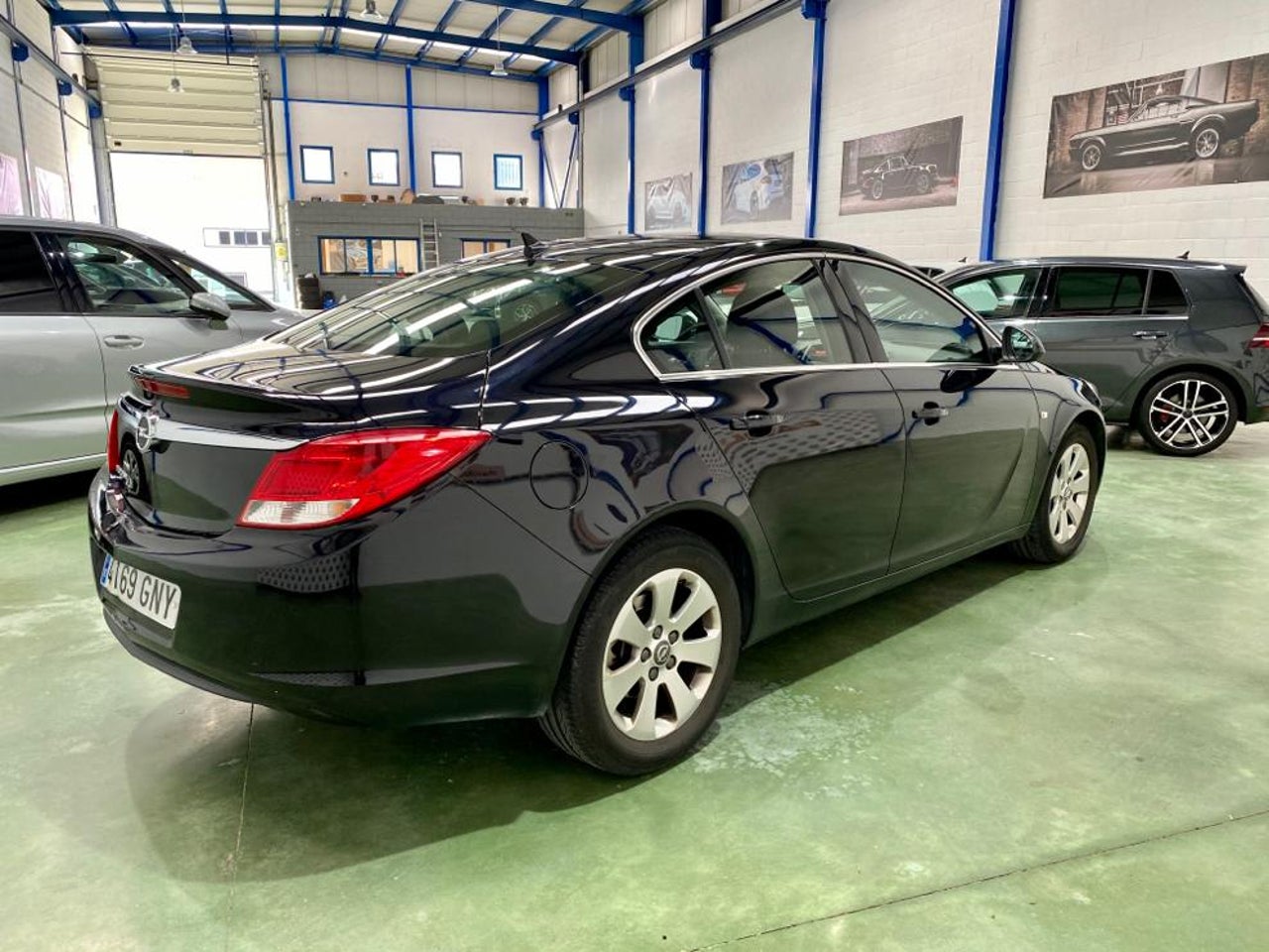 bg