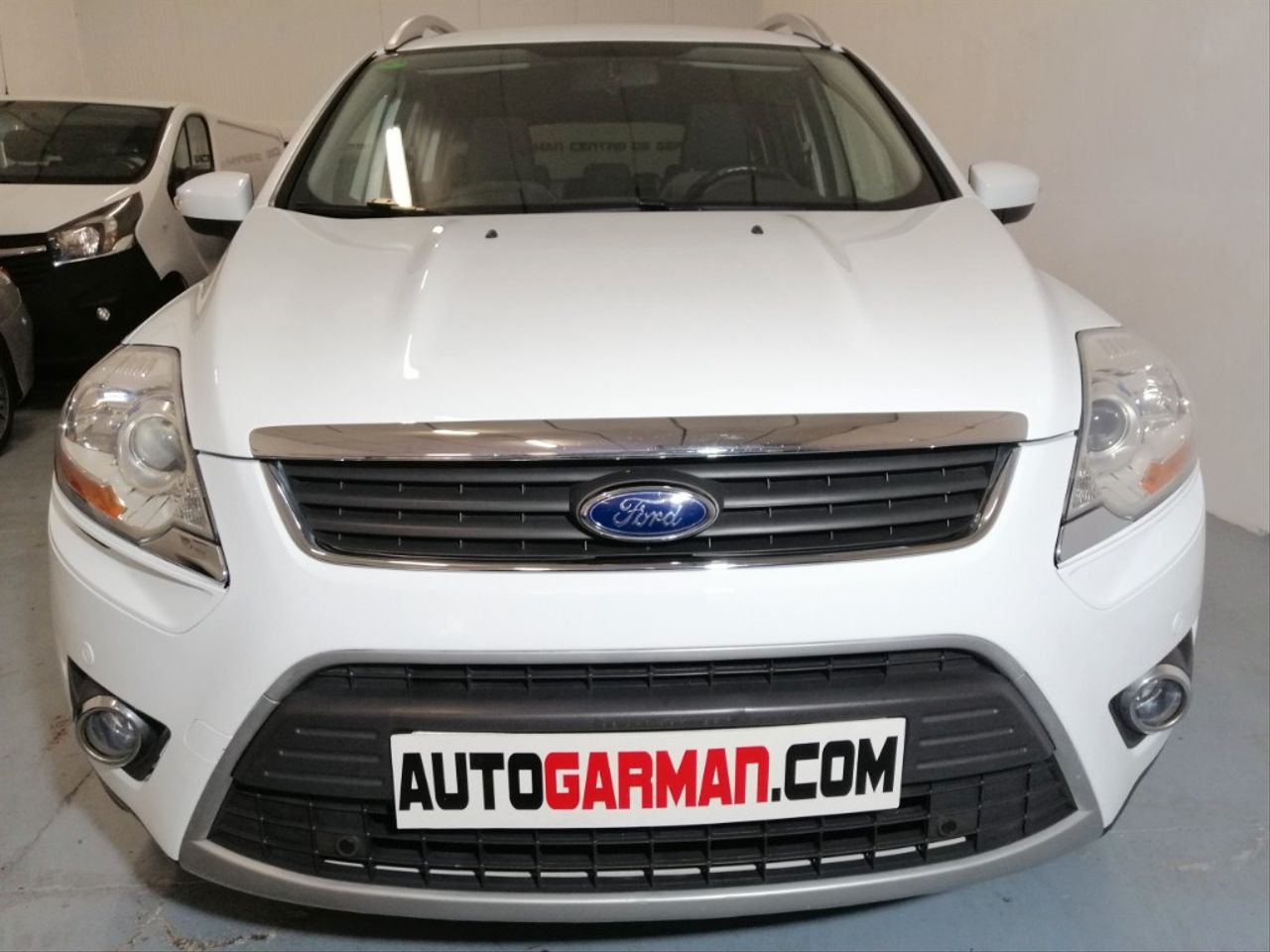 FORD Kuga64235852882179122