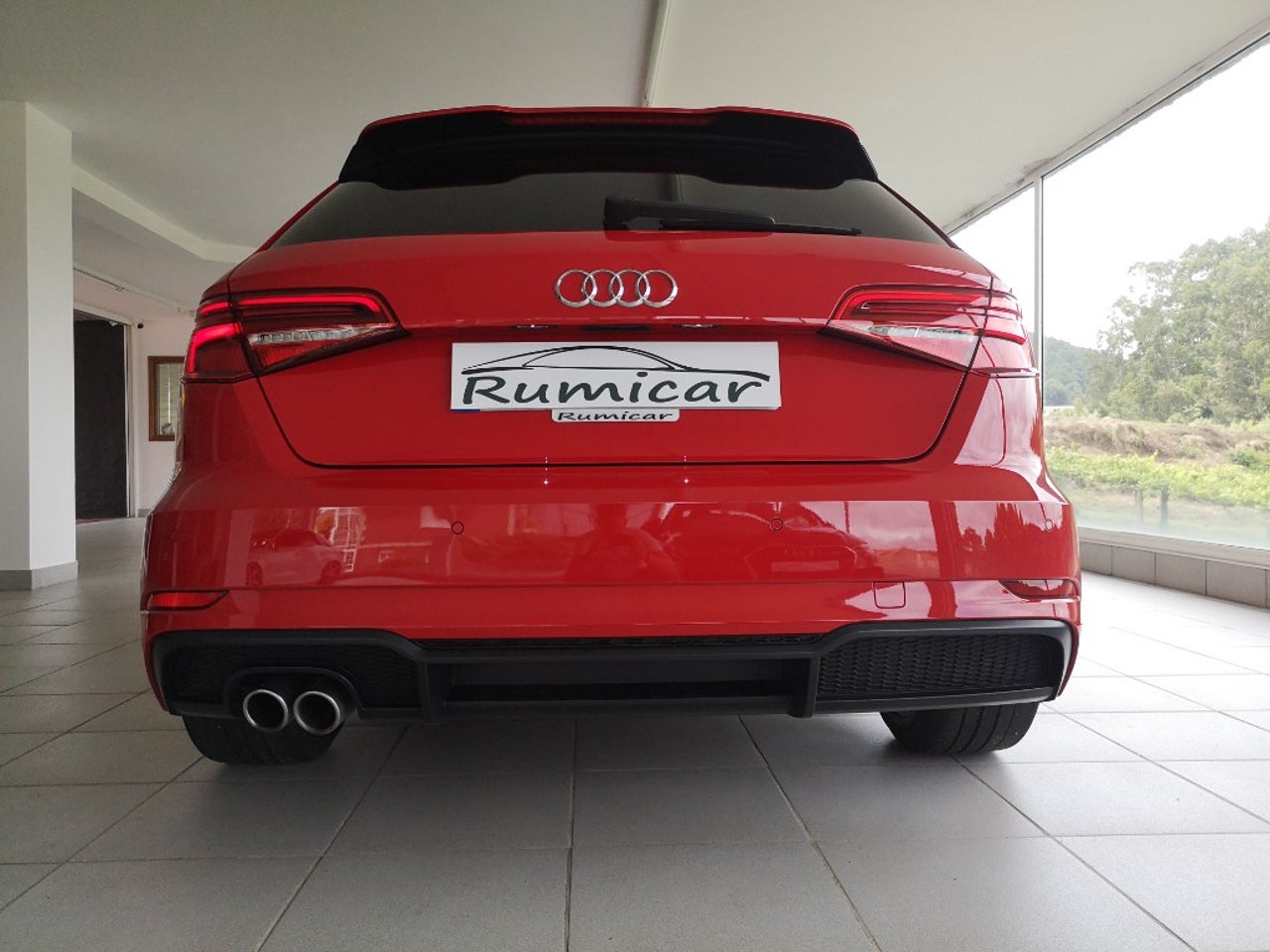 bg