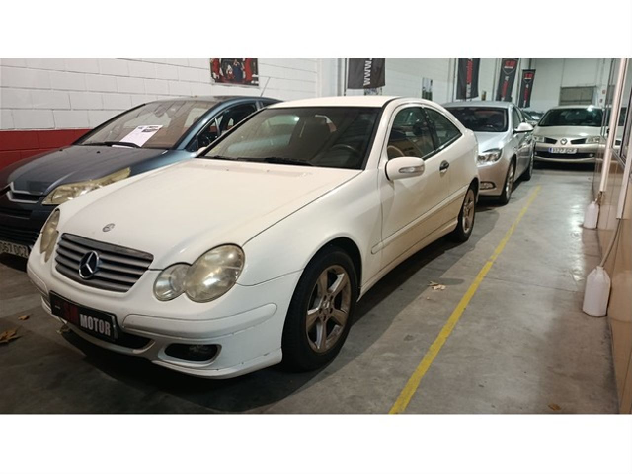 MERCEDES-BENZ Clase C