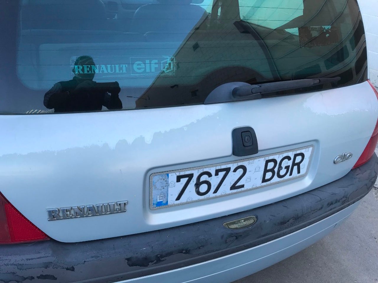 bg