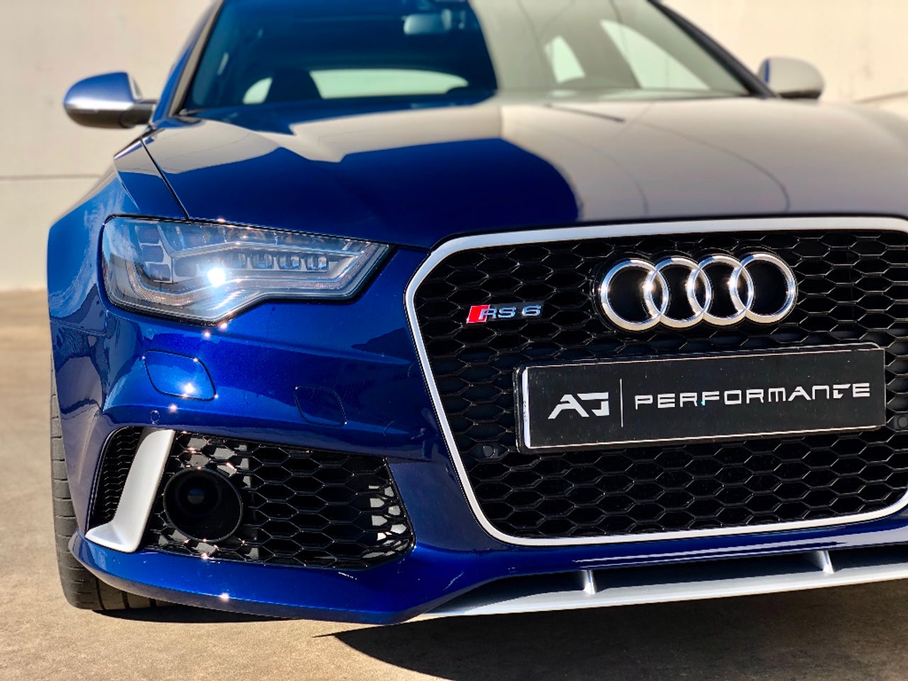 bg