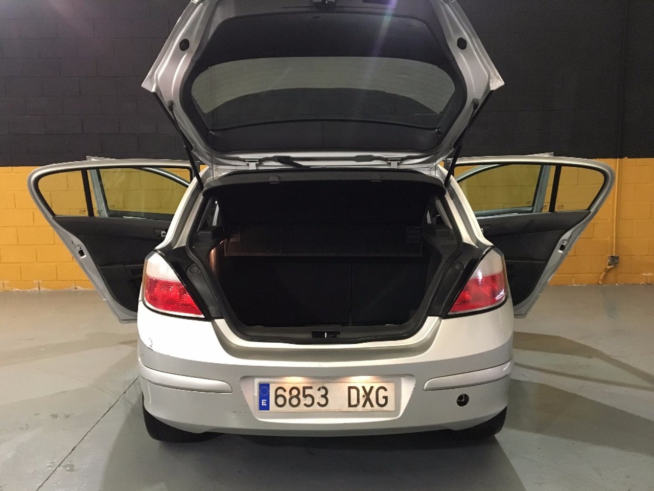 bg