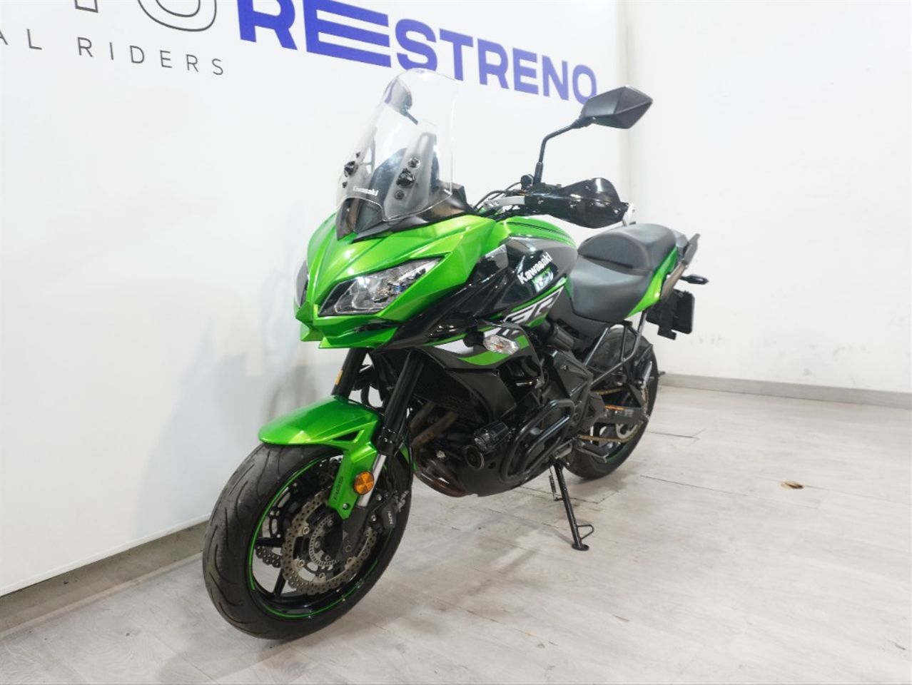 Ver moto KAWASAKI VERSYS650 ABS