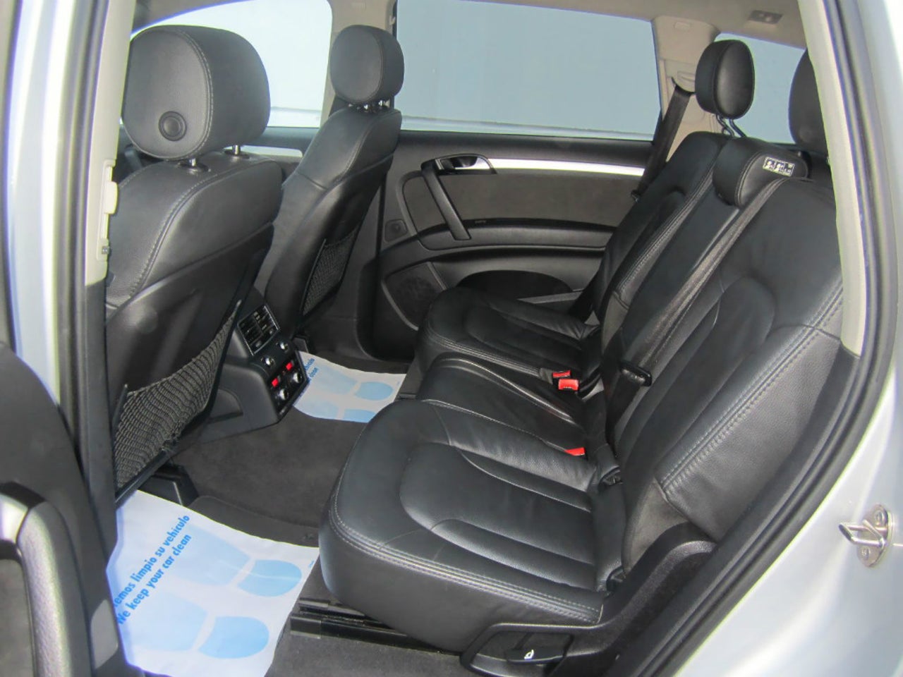 bg