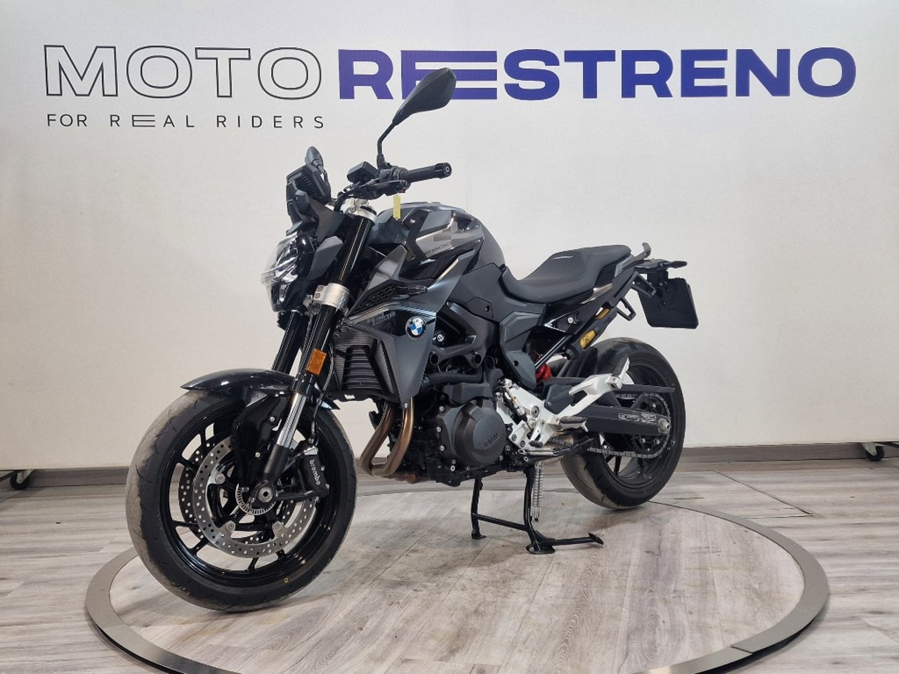 Ver moto BMW F 900 R