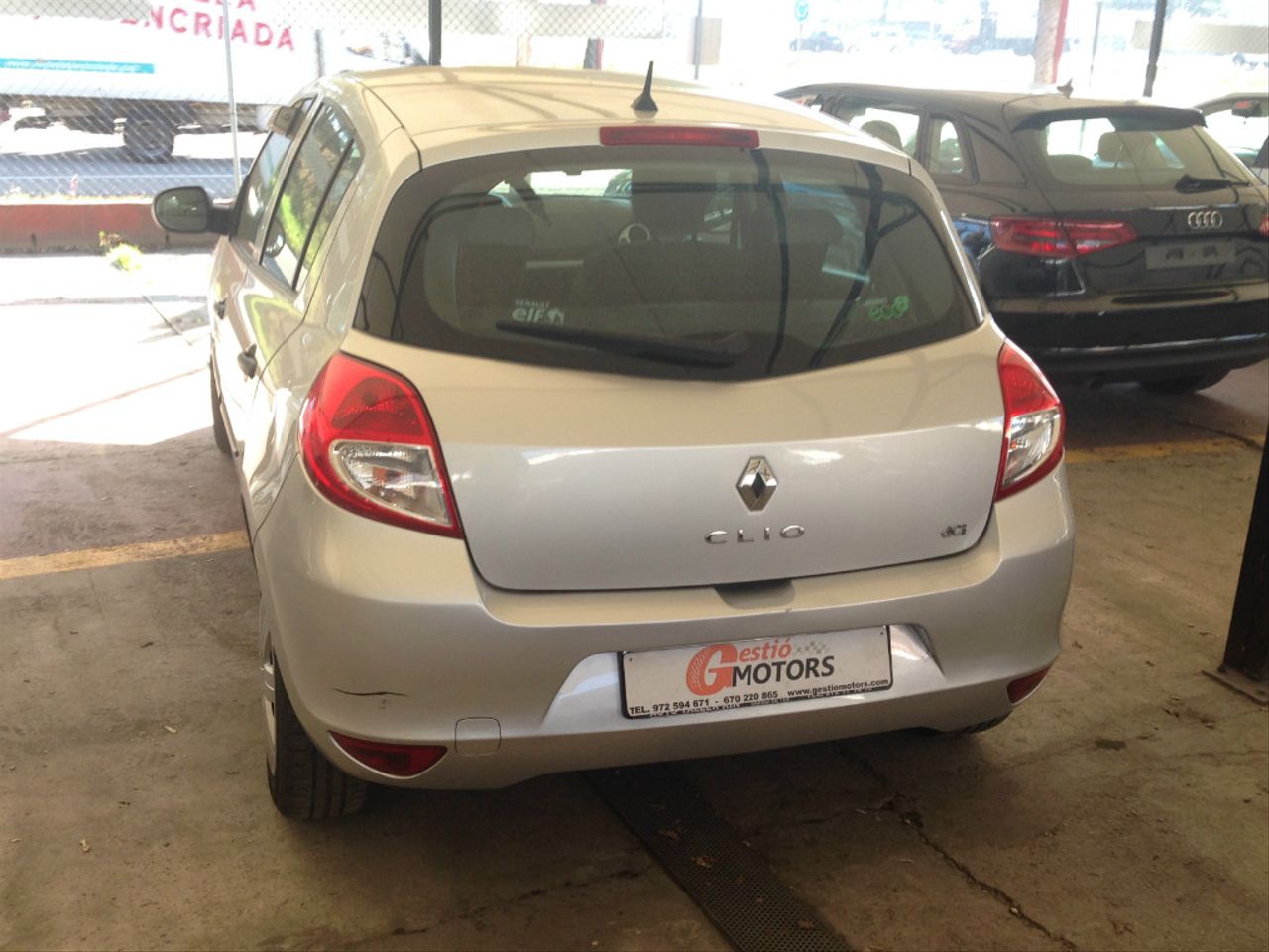 RENAULT Clio64258758238465124