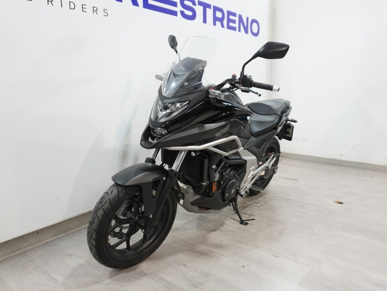 Ver moto HONDA NC 750 X