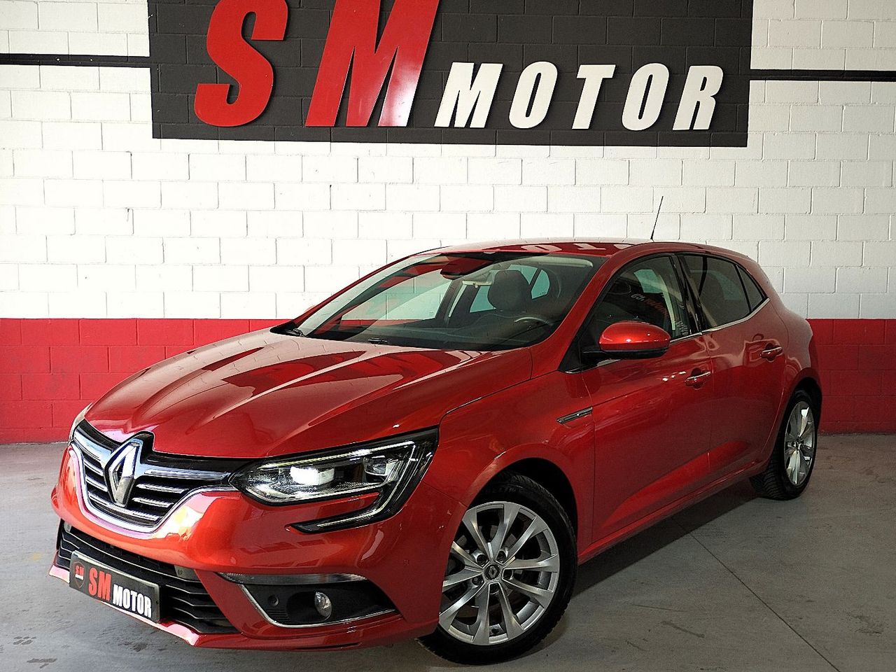 RENAULT Megane