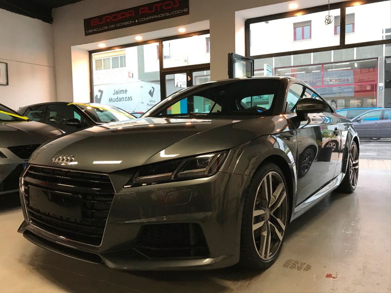 AUDI TT64270636763523124