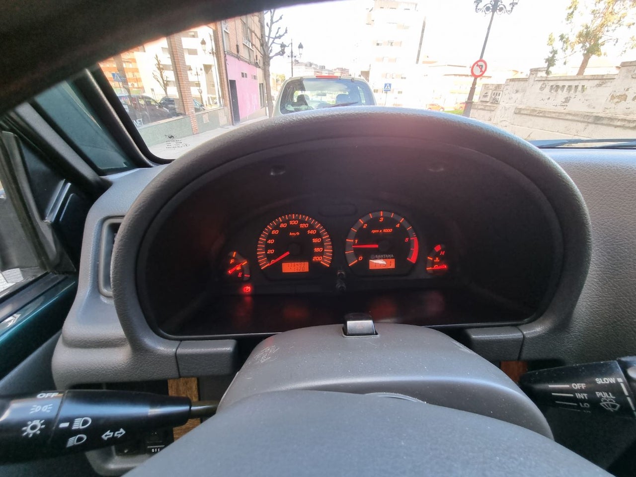 bg