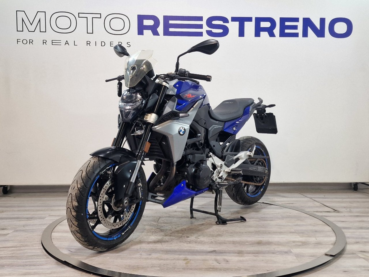 Ver moto BMW F 900 R