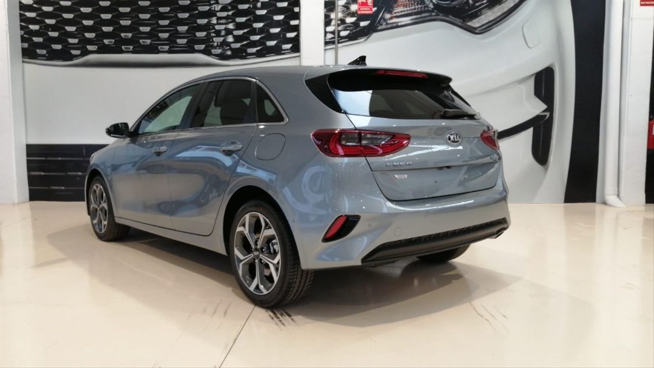 KIA ceed63845144036483121