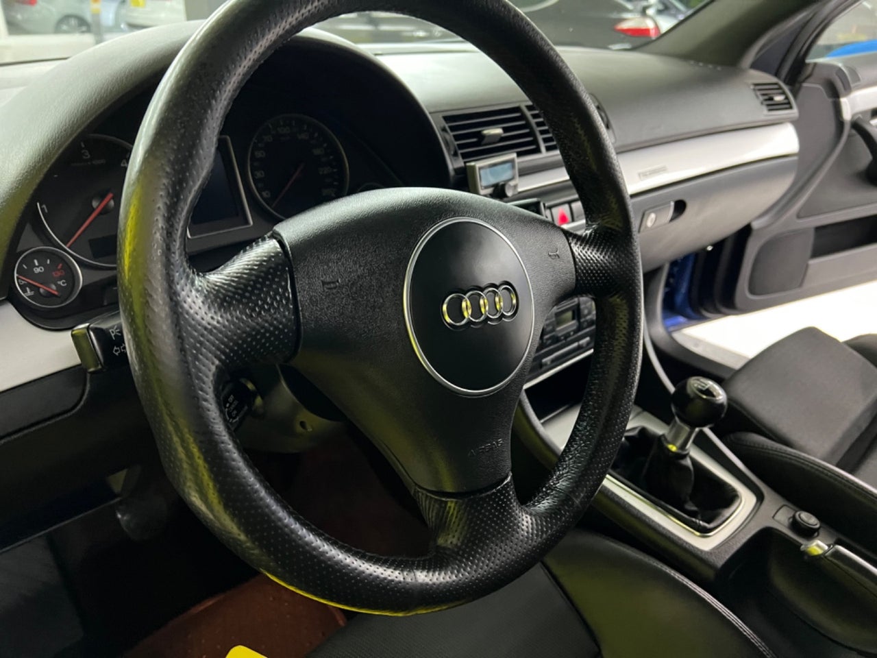 bg