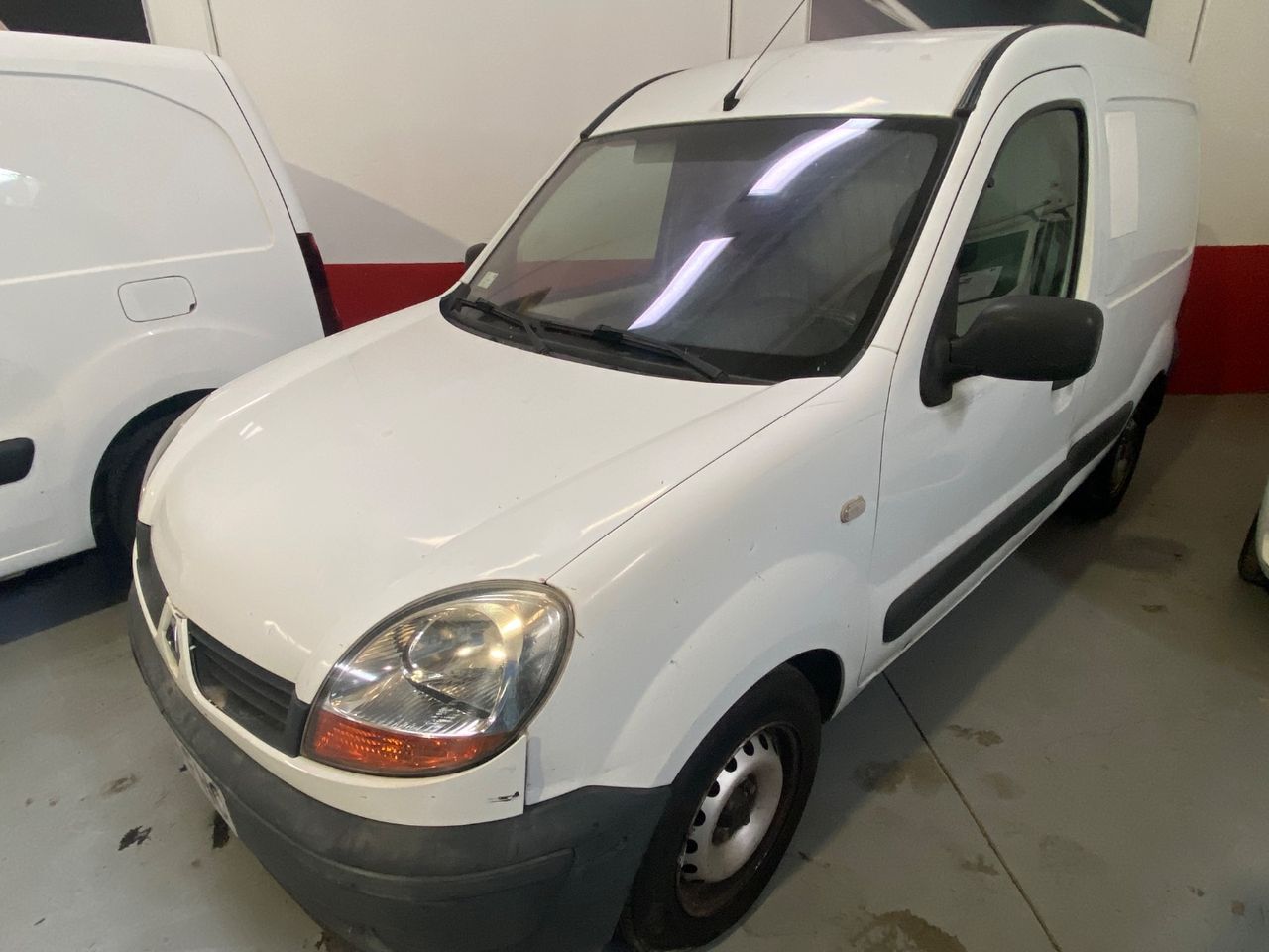 RENAULT Kangoo