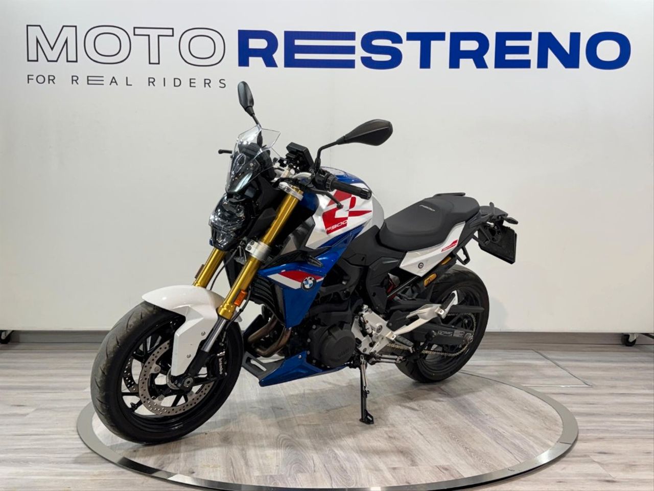 Ver moto BMW F 900 R