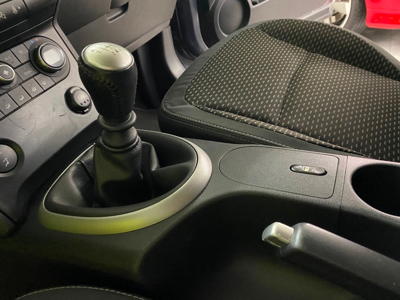 bg