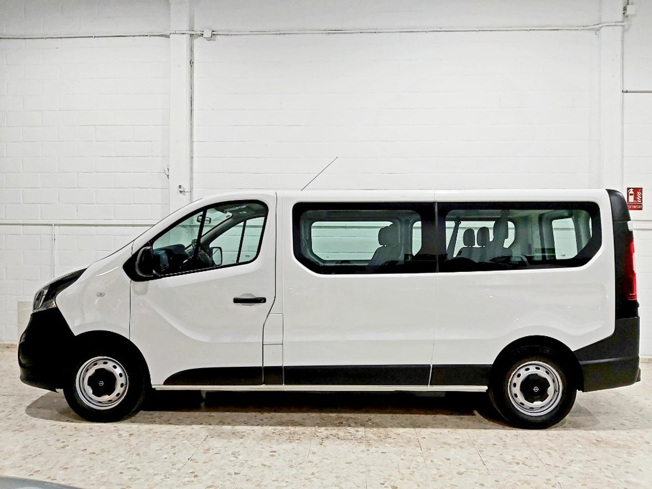 bg