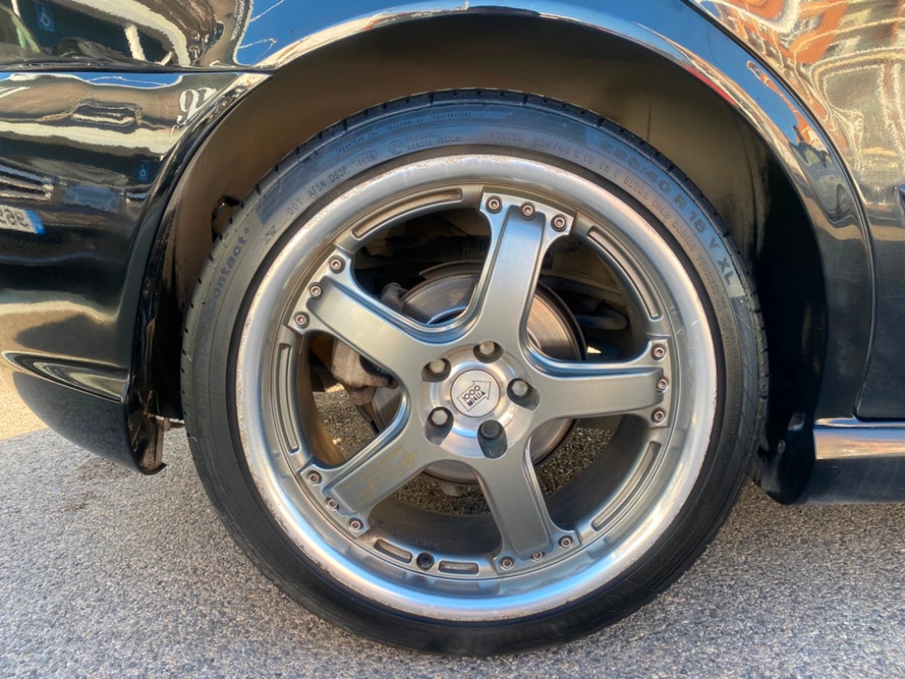 bg