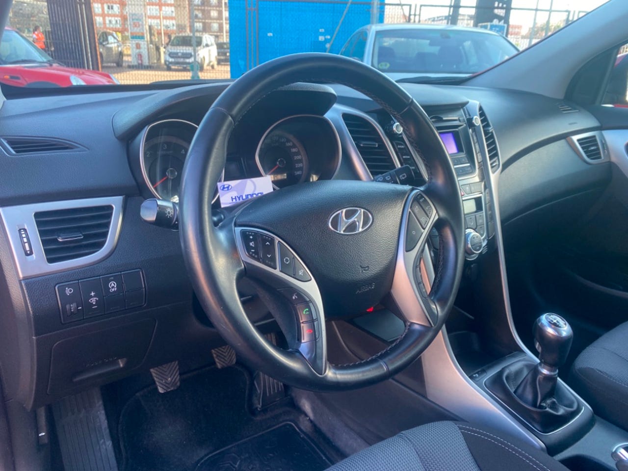 HYUNDAI i3063845142061187122