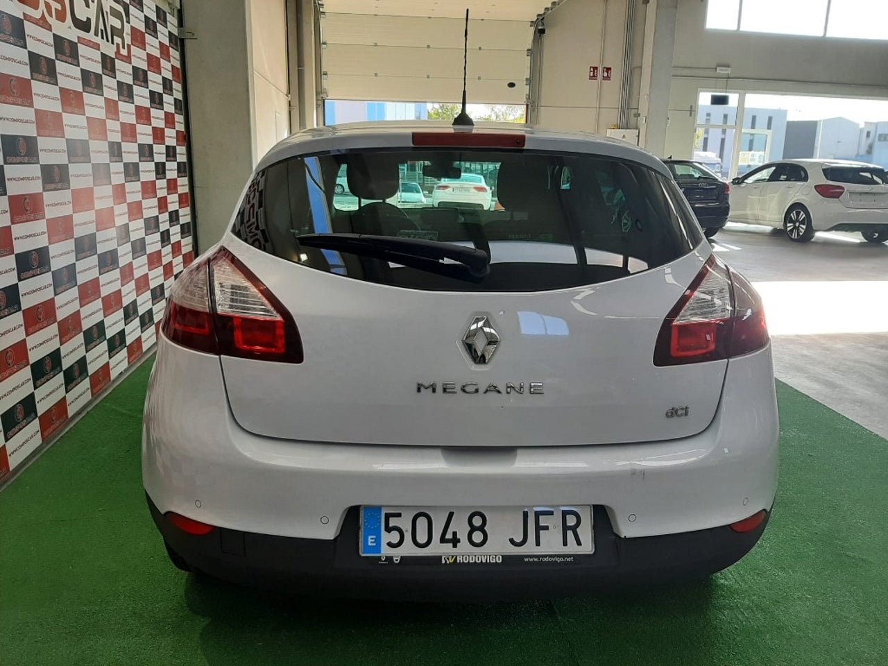bg