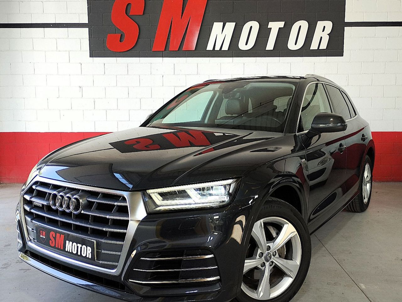 AUDI Q5