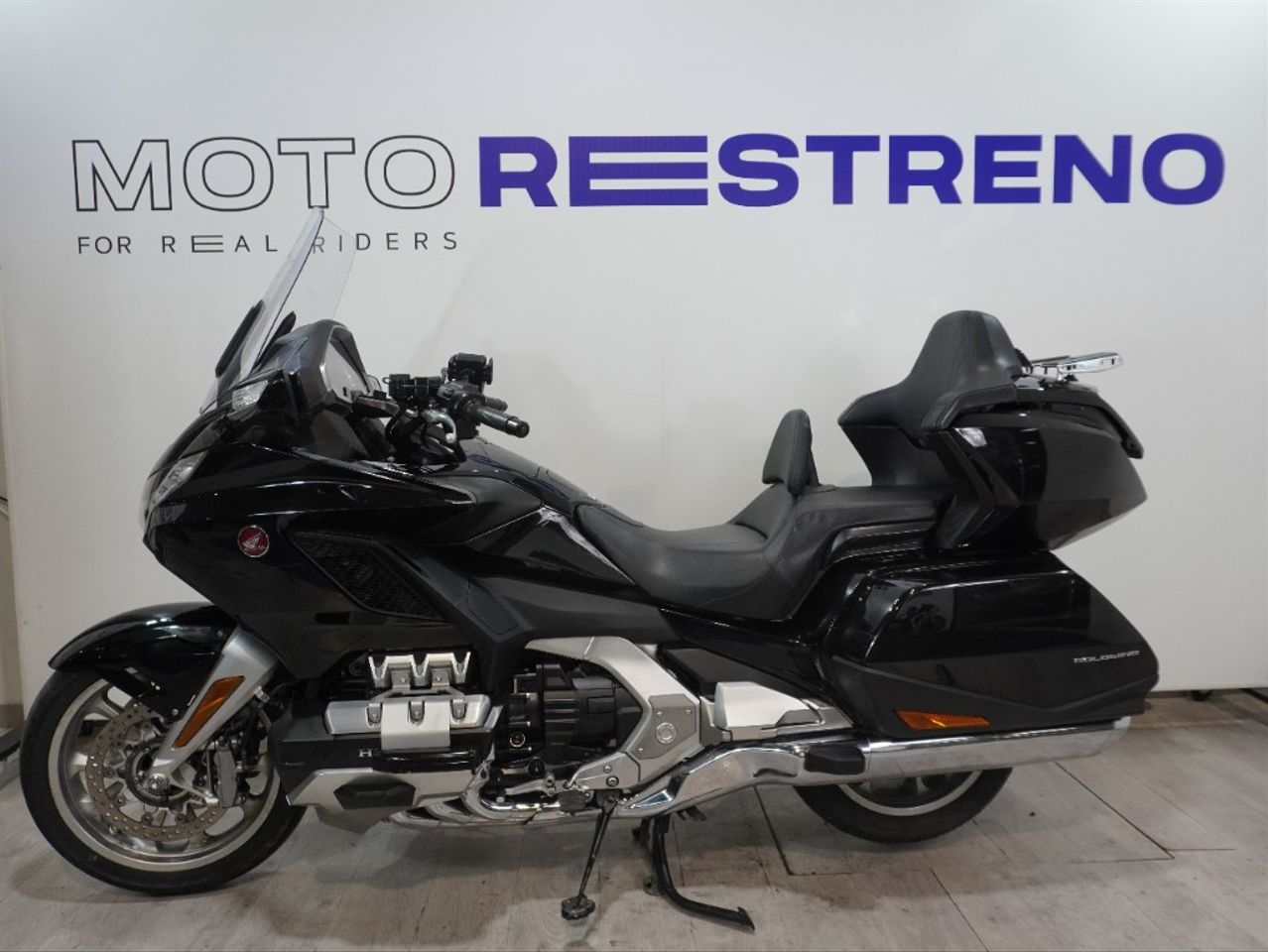 Ver moto HONDA GL 1800 GOLDWING