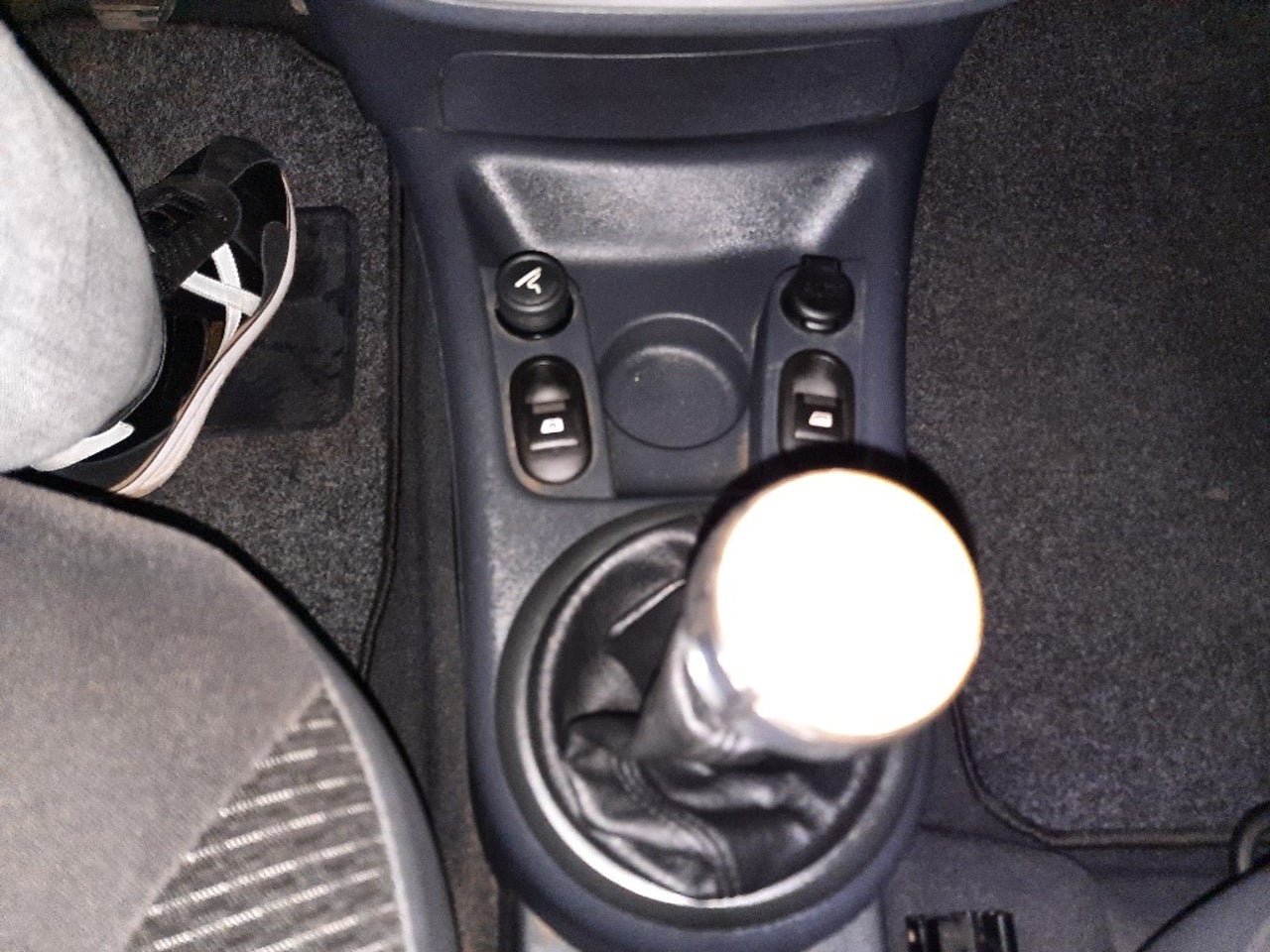 bg
