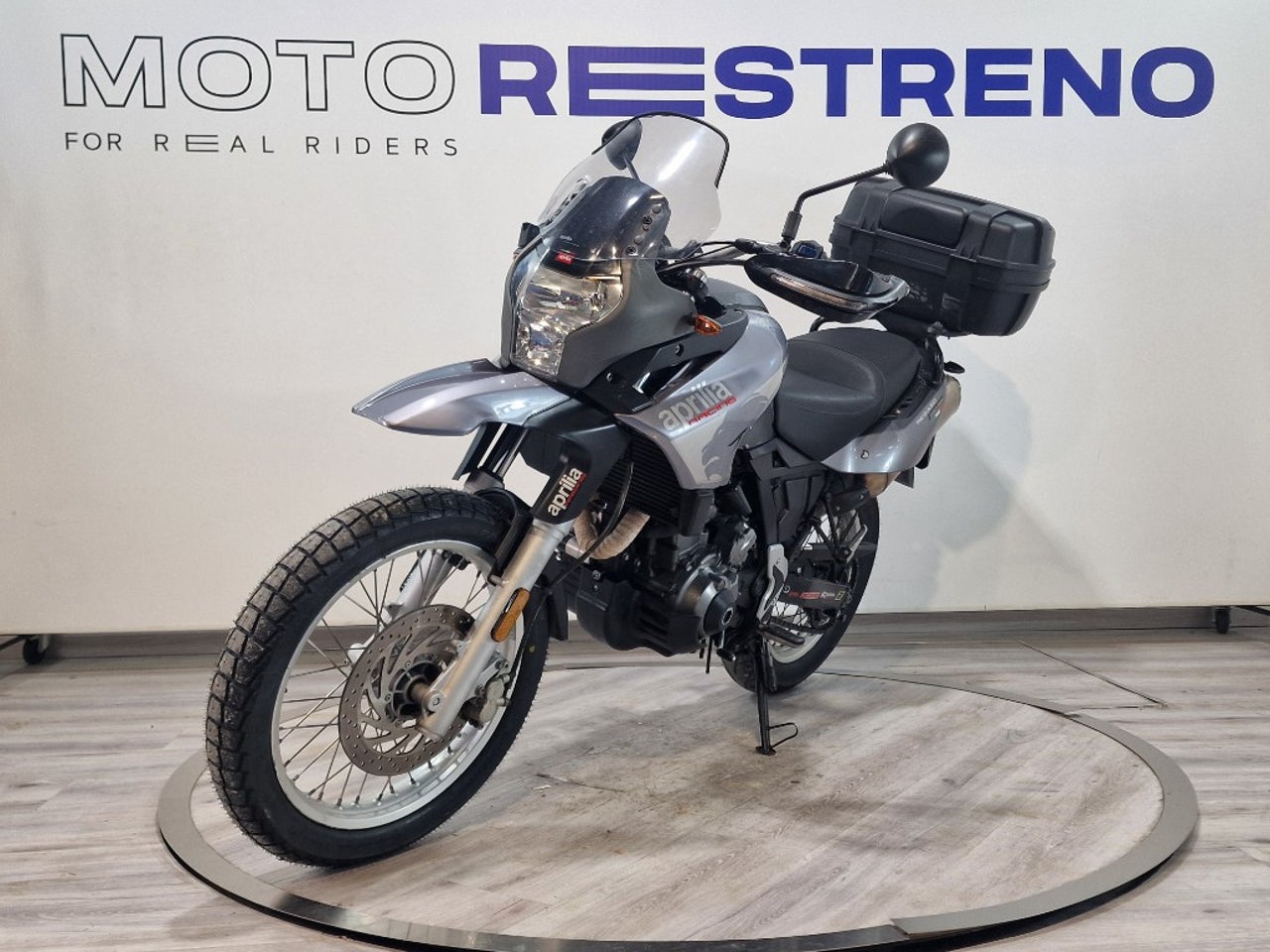 Ver moto APRILIA PEGASO 650