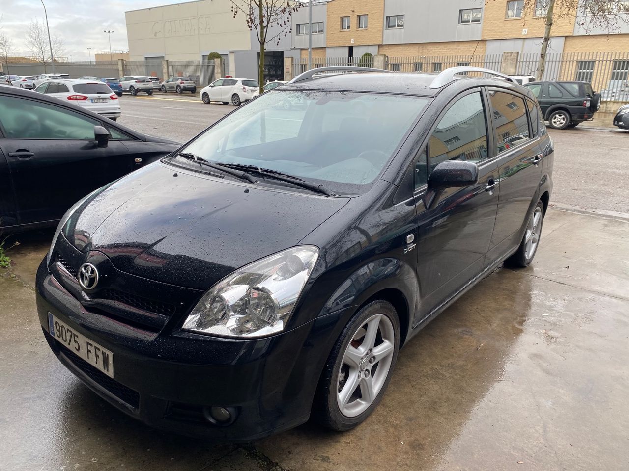 TOYOTA Corolla Verso
