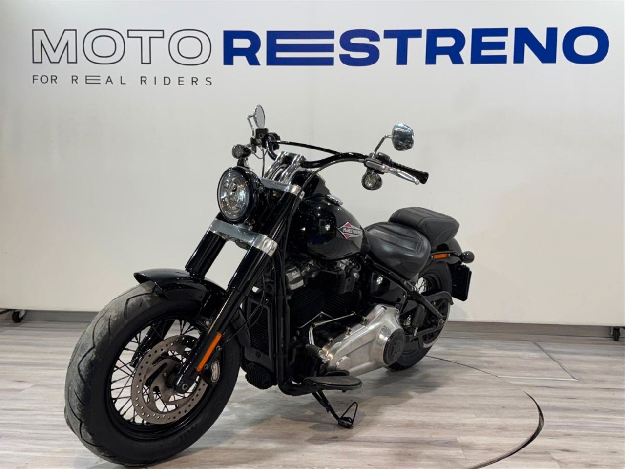 Ver moto HARLEY DAVIDSON SOFTAIL SLIM