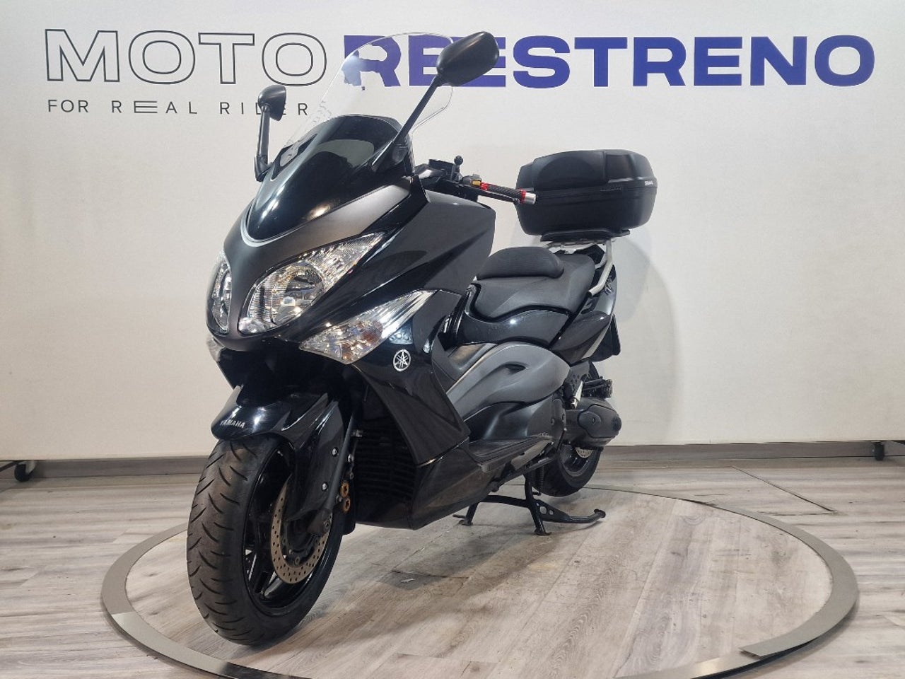 Ver moto YAMAHA T-MAX 500