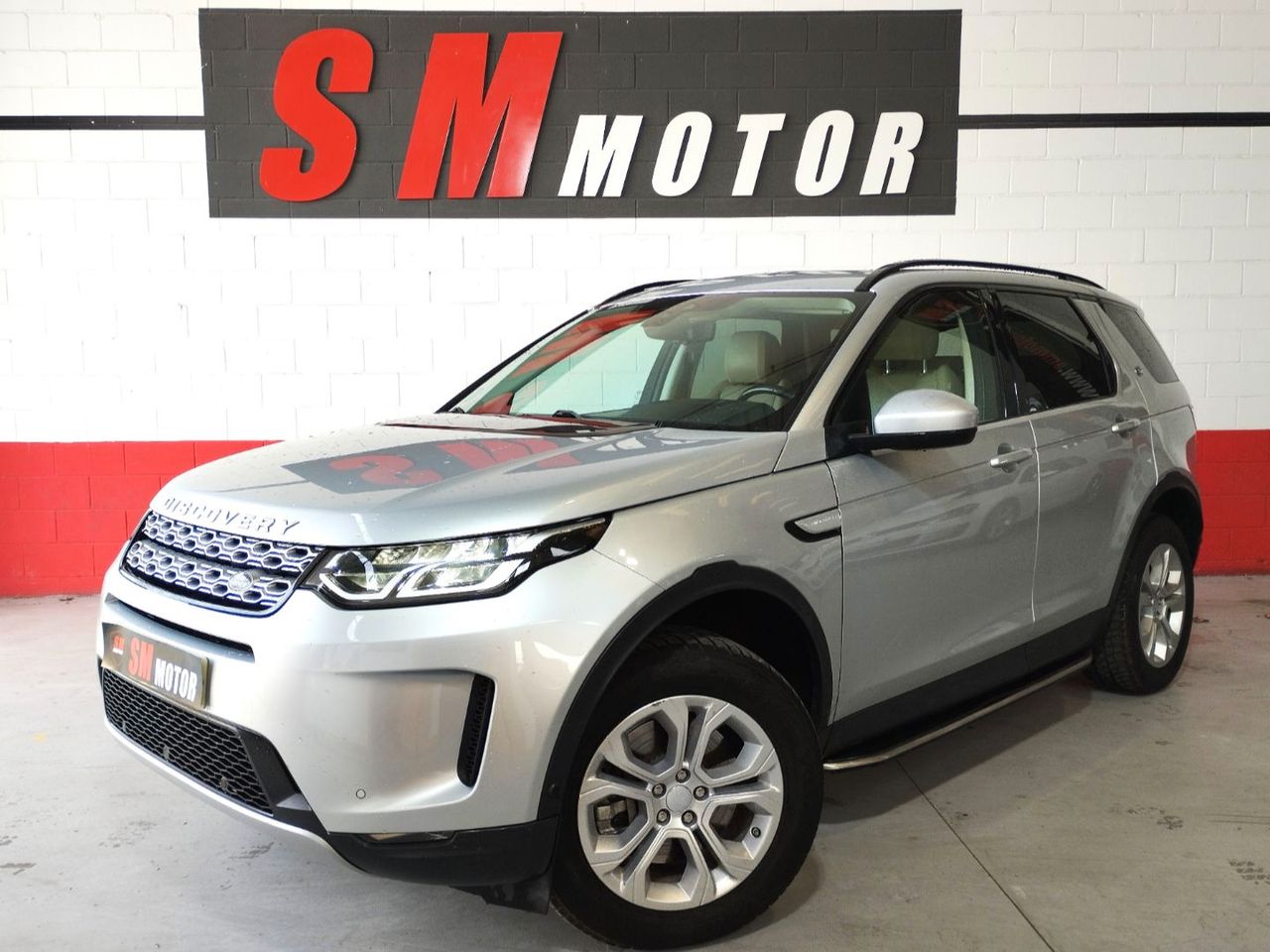 LAND-ROVER Discovery Sport