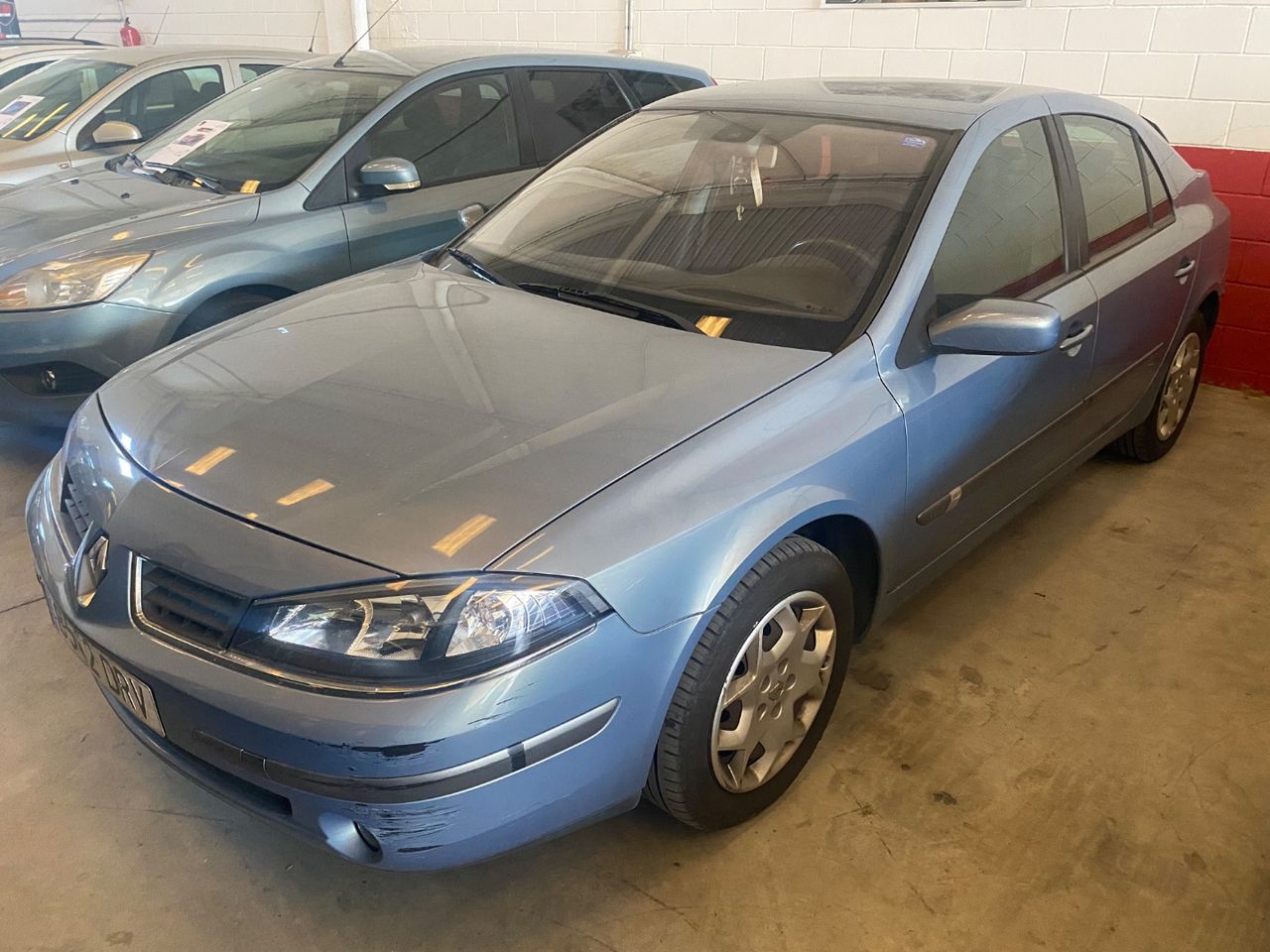 RENAULT Laguna
