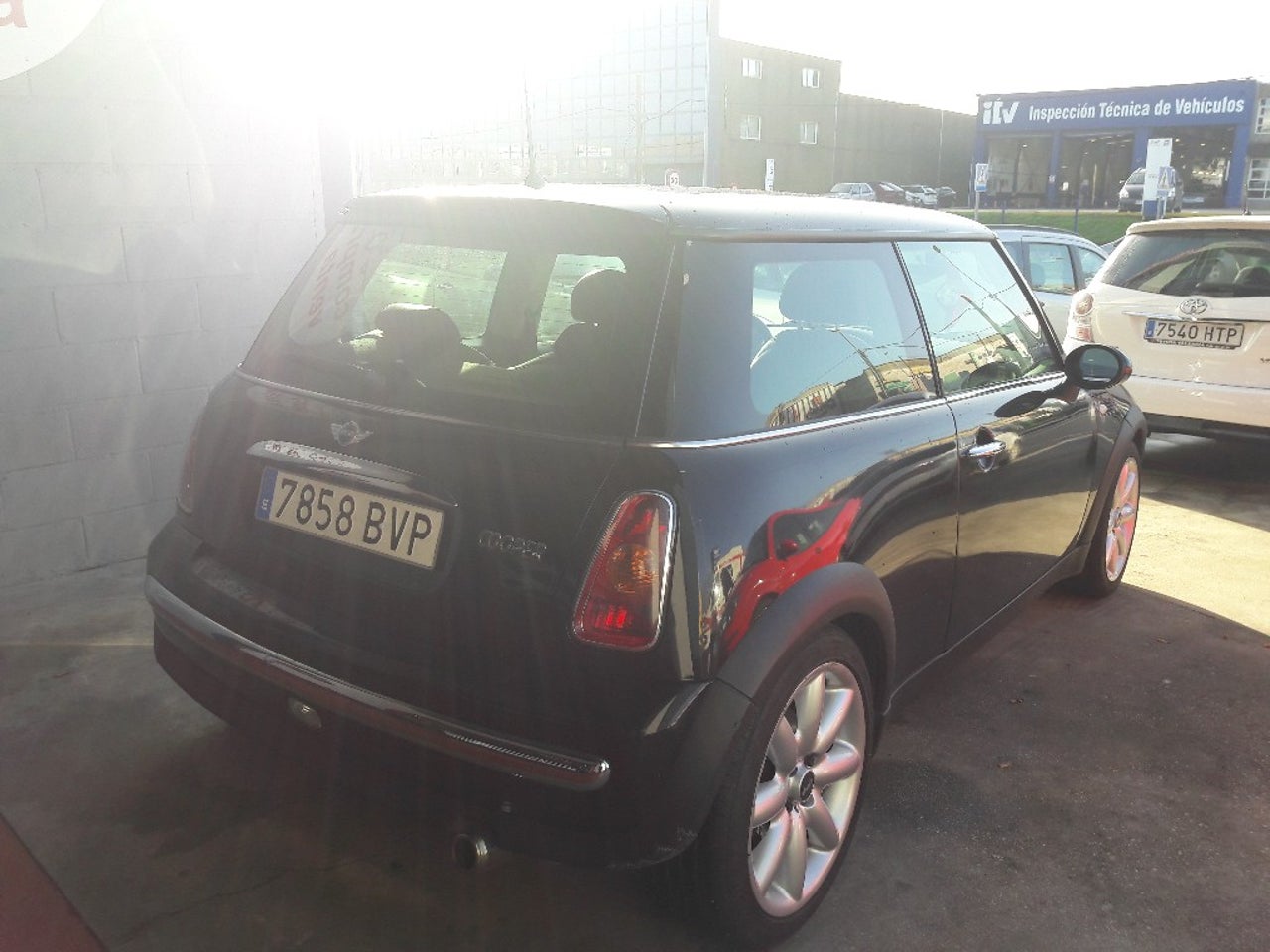 bg
