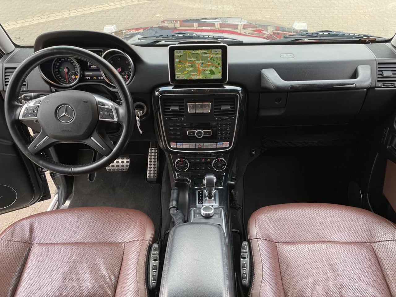 bg