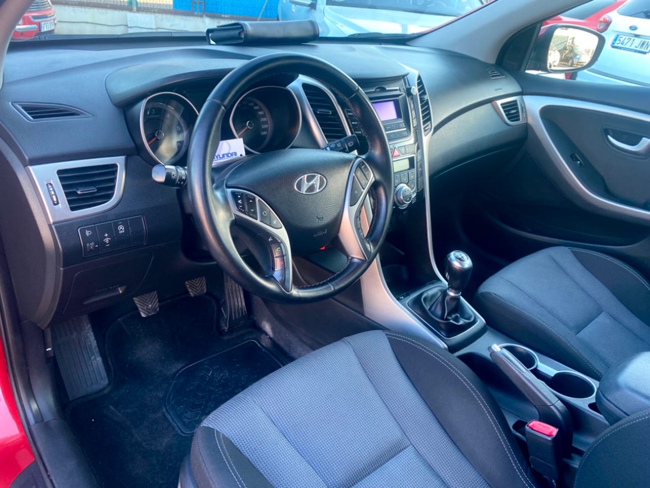 HYUNDAI i3063845142061187121