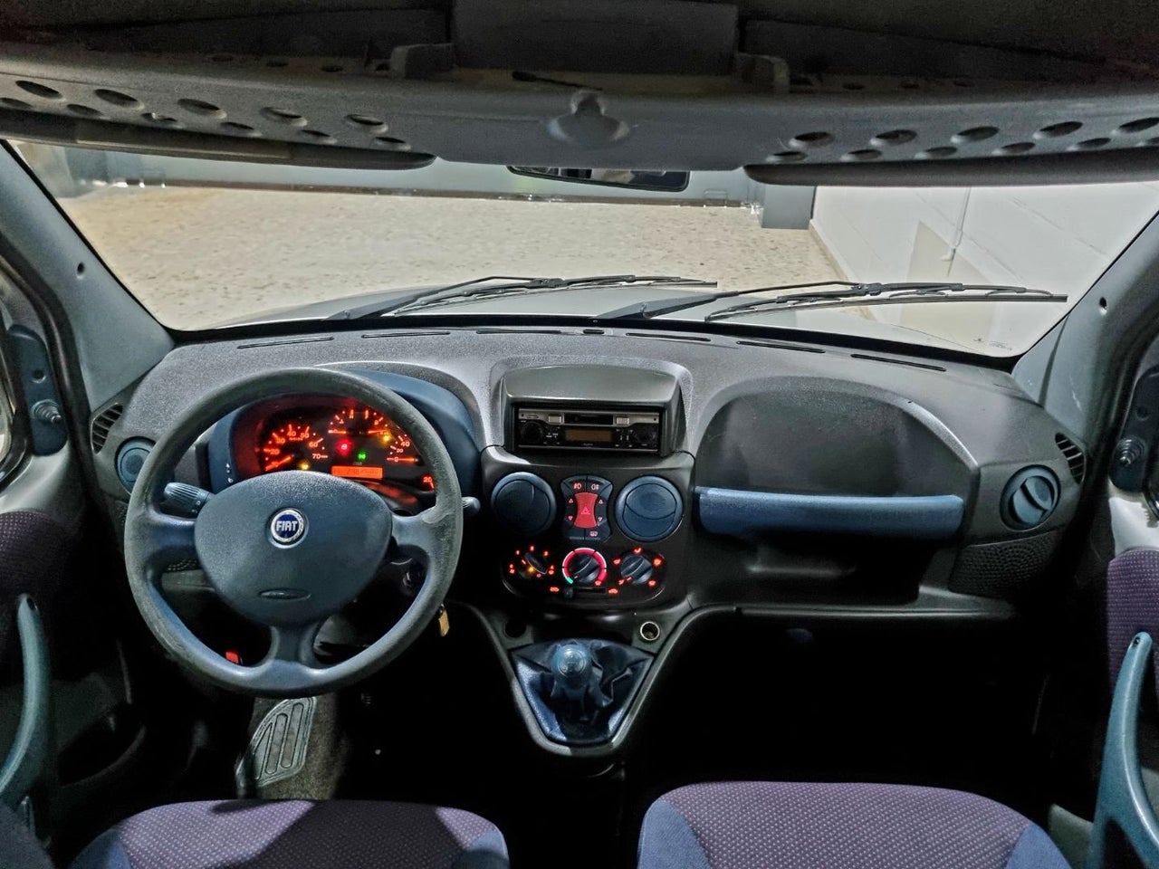 bg