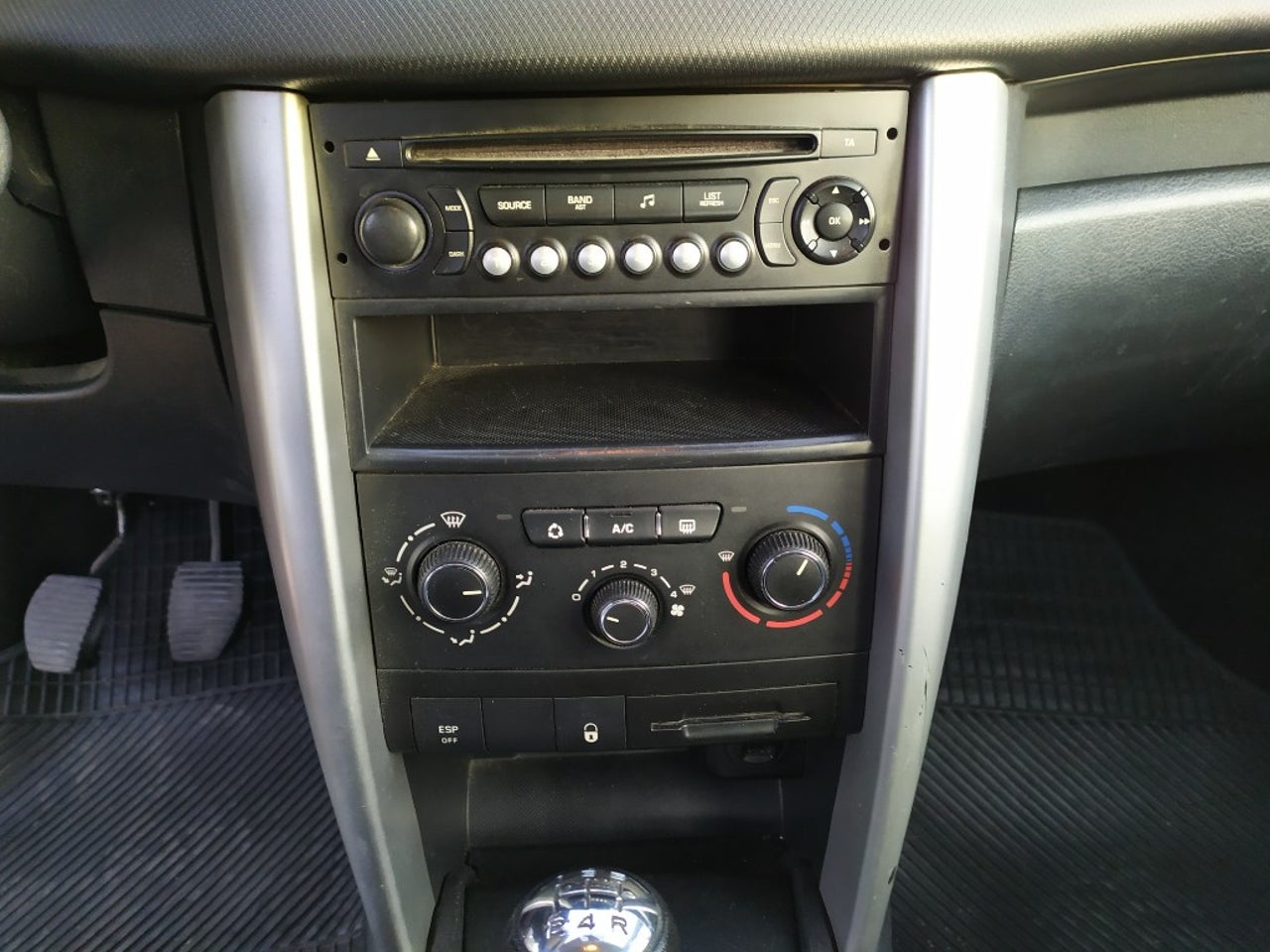 bg