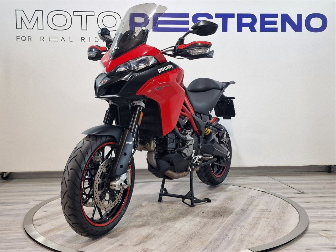 Ver moto DUCATI MULTISTRADA 950